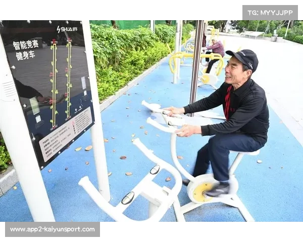 AI健身镜、智能鞋盒等设备进入羽毛球训练场馆,助力运动员与爱好者 AI健身镜、智能鞋盒等设备进入羽毛球训练场馆,助力运动员与爱好者